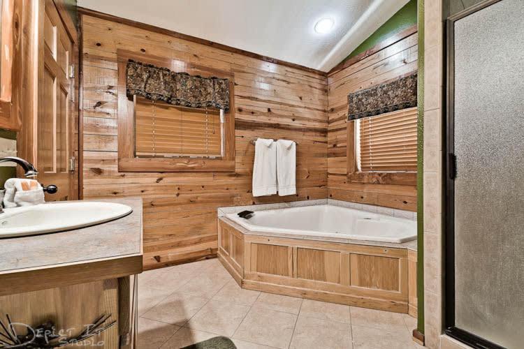 ユリーカ・スプリングス Secluded Cabin In The Woods! 1 Storyヴィラ エクステリア 写真